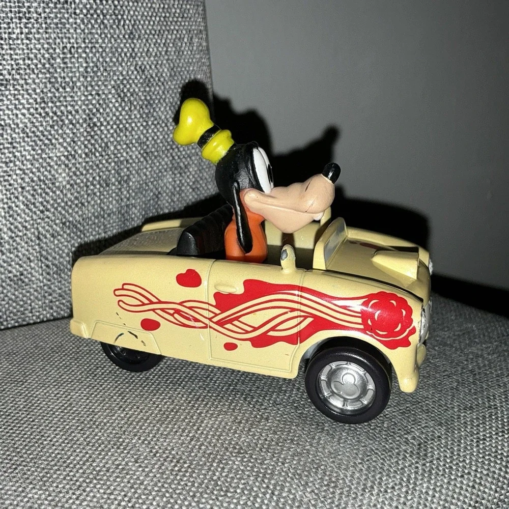 Disney Mickey Mouse Diecast Car Clubhouse Goofys Spaghetti Roadster‎ Racers Car